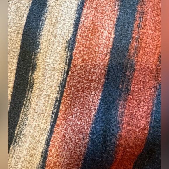 Soft Fall Colors Top - Picture 3 of 3